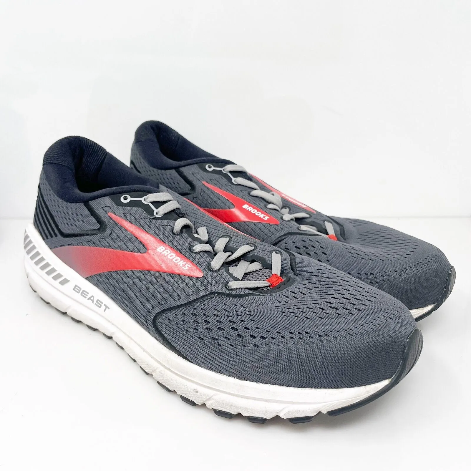 Brooks Mens Beast 20 1103271D019 Gray Running Shoes Sneakers Size 12 D
