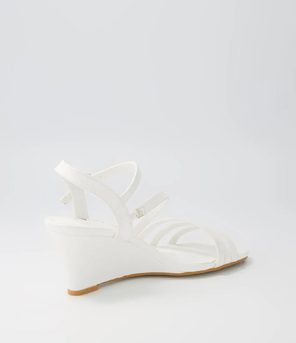 I LOVE BILLY Okeey White Smooth Sandals