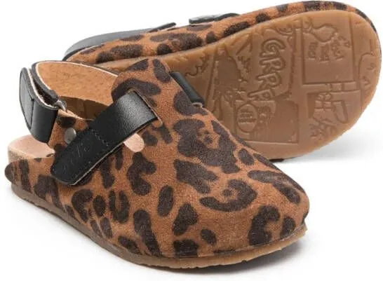 Pèpè leopard-print leather closed-toe sandals Brown