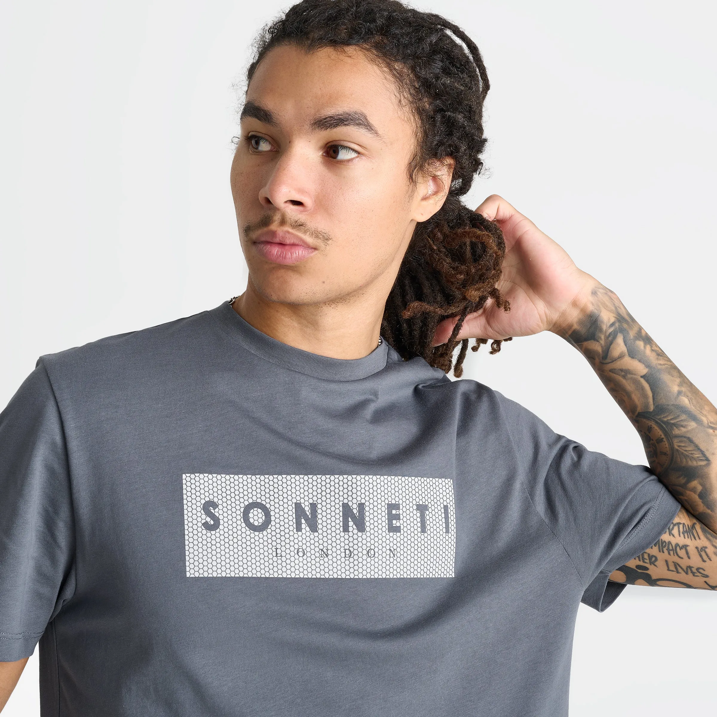 Sonneti Diamond T-Shirt / Turbulence